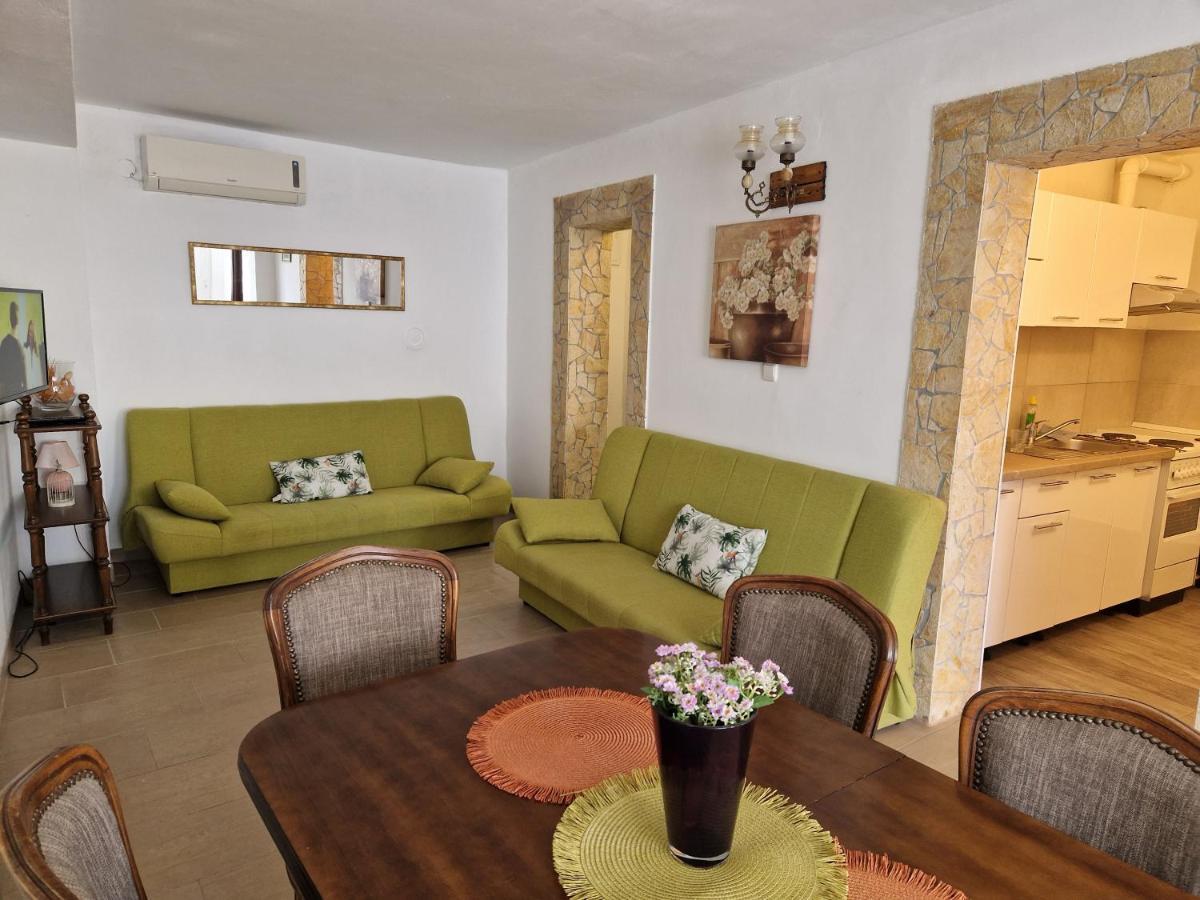 Apartmani Sidro Senj Senj  Eksteriør billede